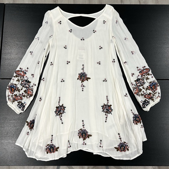 Free People Oxofrd Embroidered Mini Smock Dress - size XS. - Picture 3 of 11